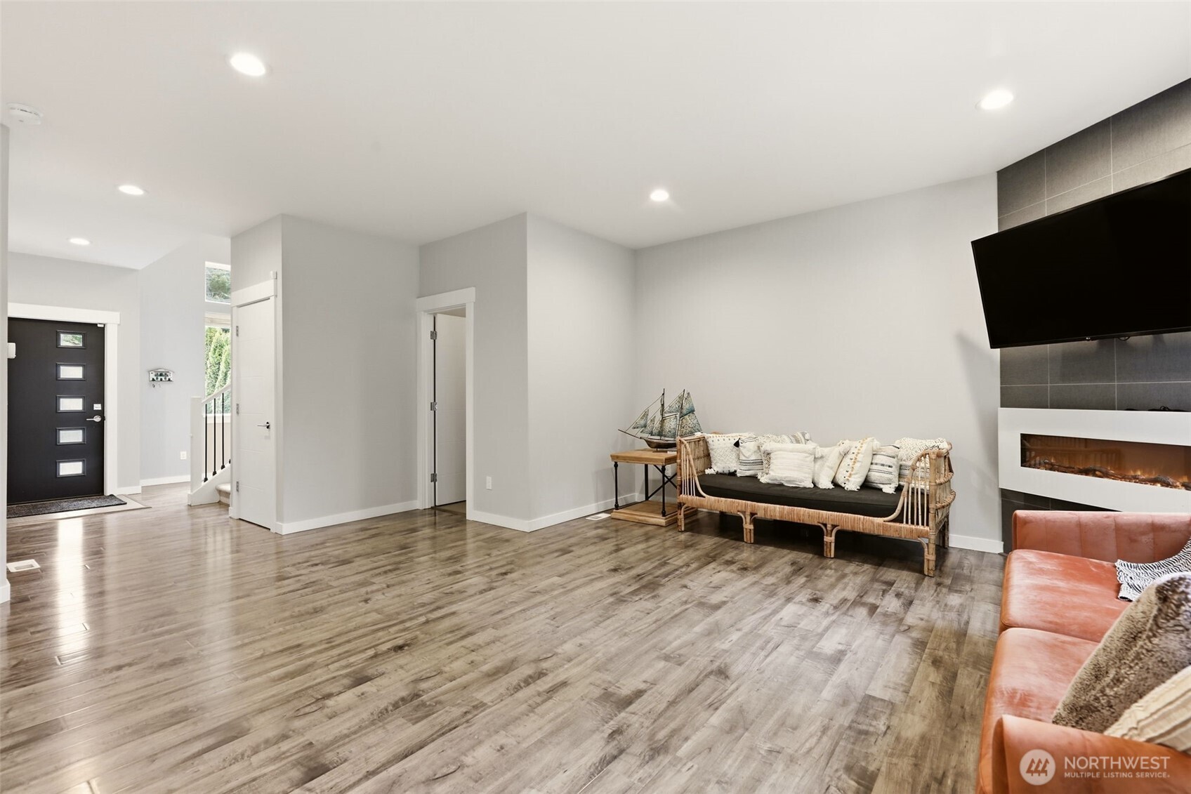 12102 10th Drive SE #B, Everett, WA 98208