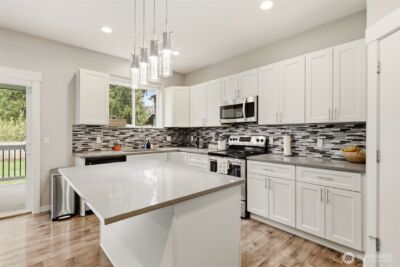 12102 10th Drive SE #B, Everett, WA 98208 - Photo 15