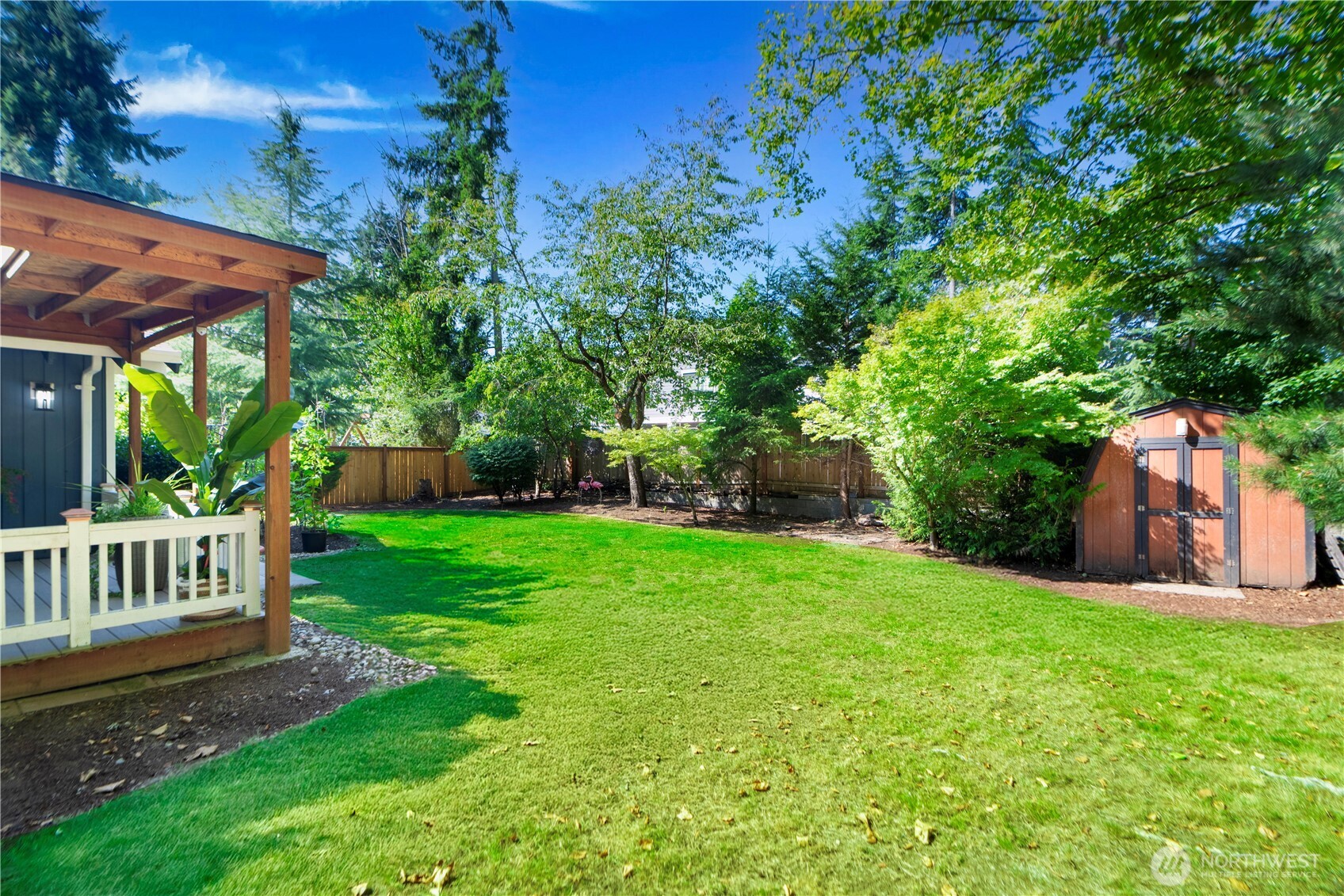11527 113th Place NE, Kirkland, WA 98033