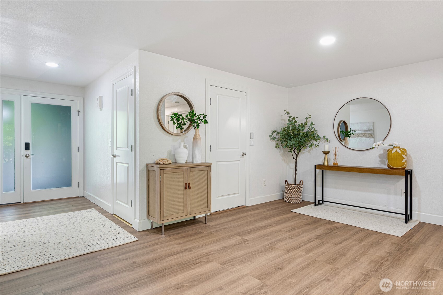 11527 113th Place NE, Kirkland, WA 98033