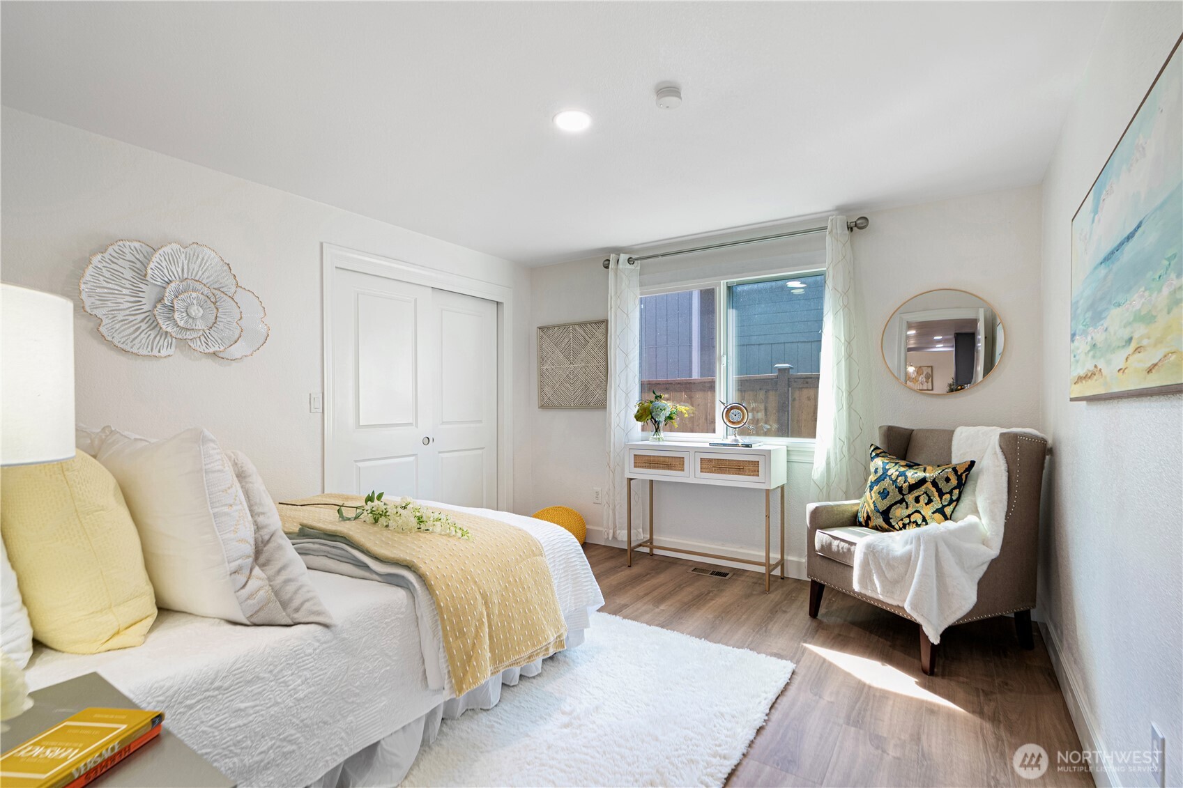 11527 113th Place NE, Kirkland, WA 98033