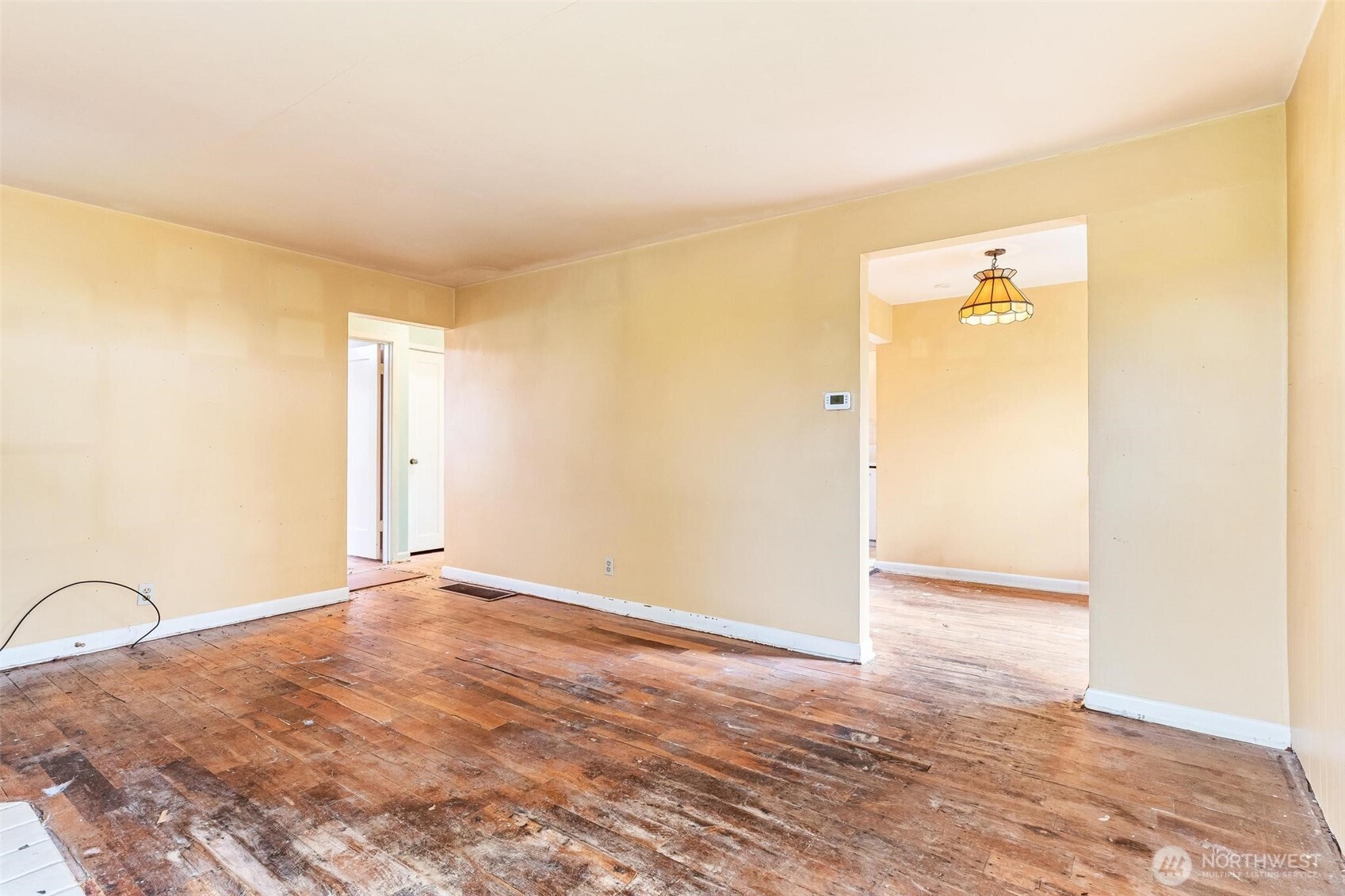 15620 5th Avenue NE, Shoreline, WA 98155-3807
