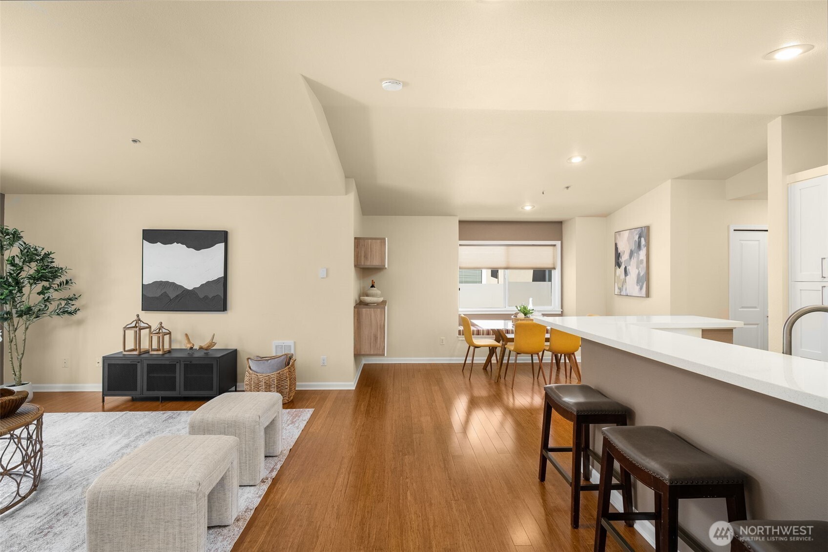 12034 15th Avenue NE #309, Seattle, WA 98125