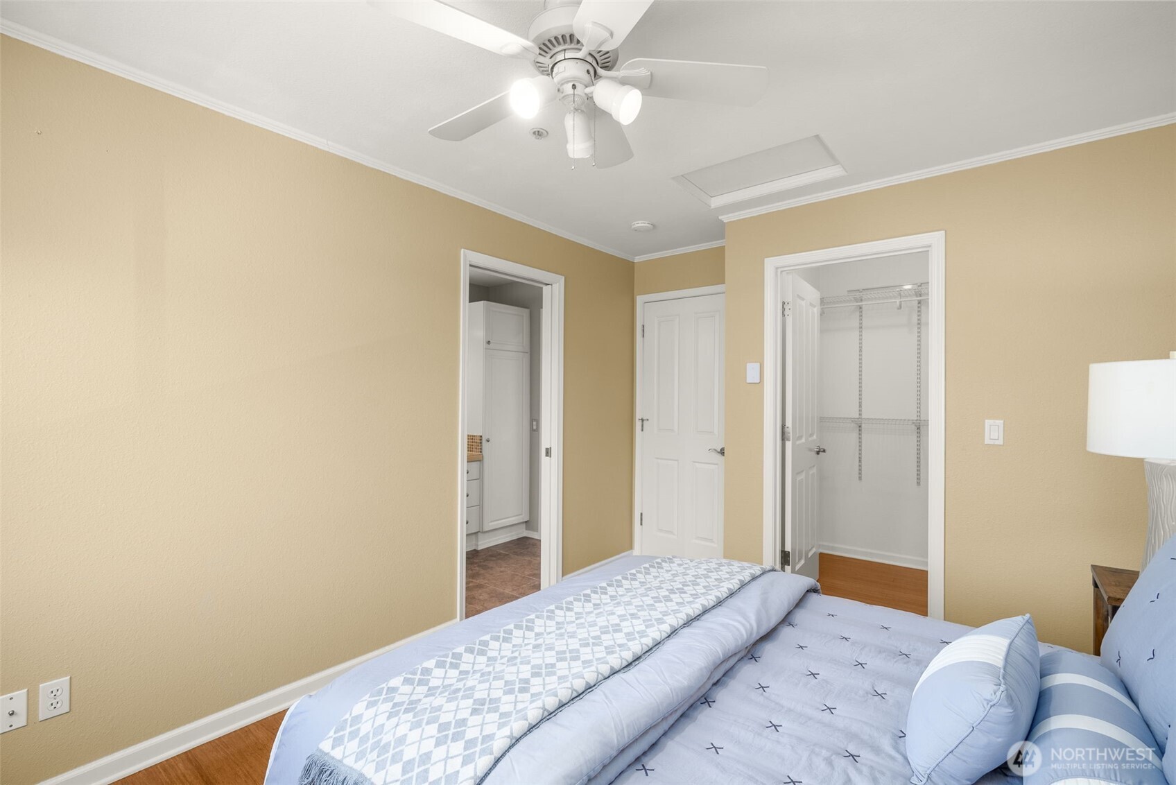 12034 15th Avenue NE #309, Seattle, WA 98125