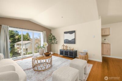 12034 15th Avenue NE #309, Seattle, WA 98125 - Photo 3