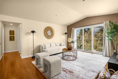 12034 15th Avenue NE #309, Seattle, WA 98125 - Photo 4