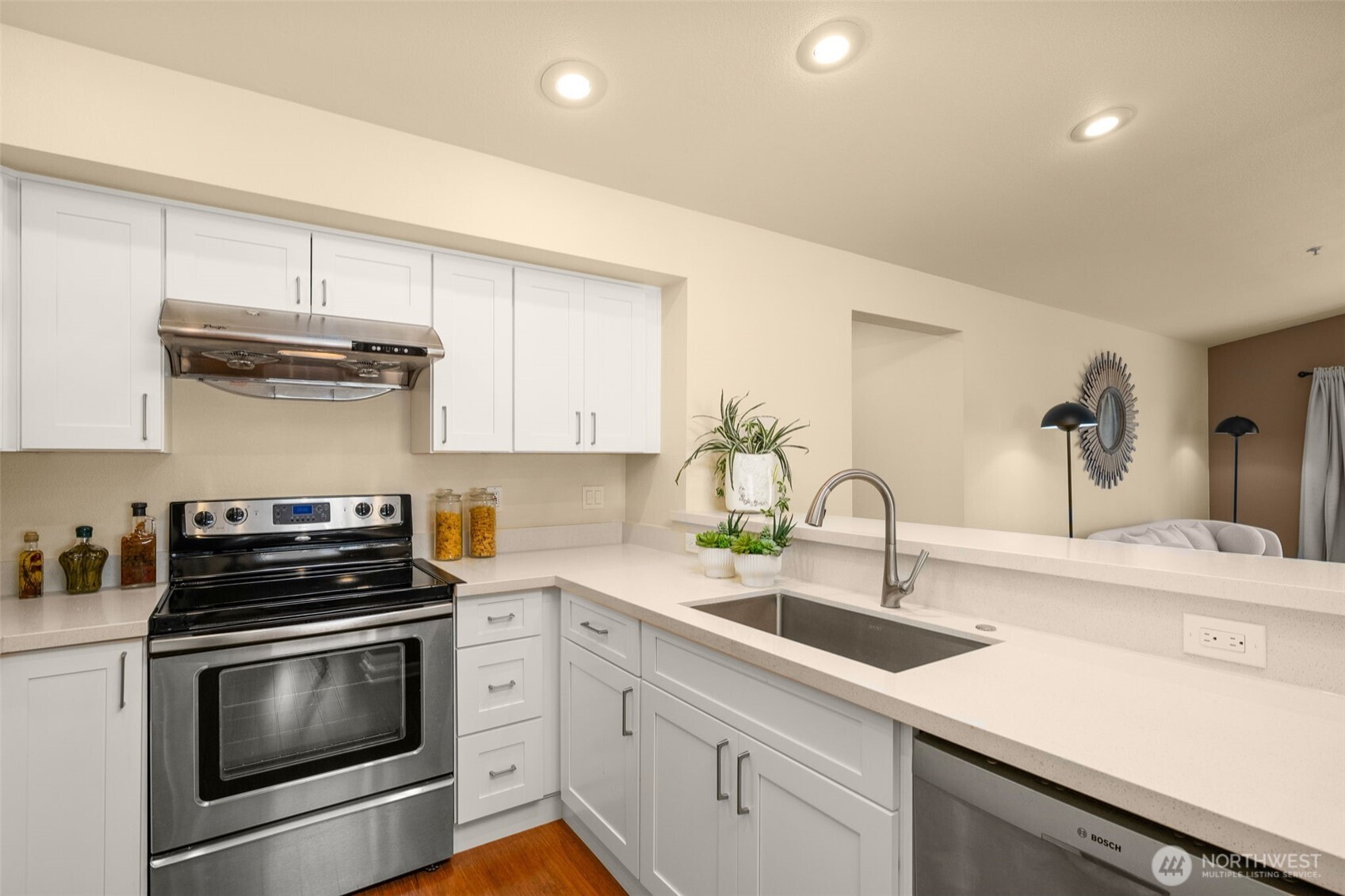 12034 15th Avenue NE #309, Seattle, WA 98125