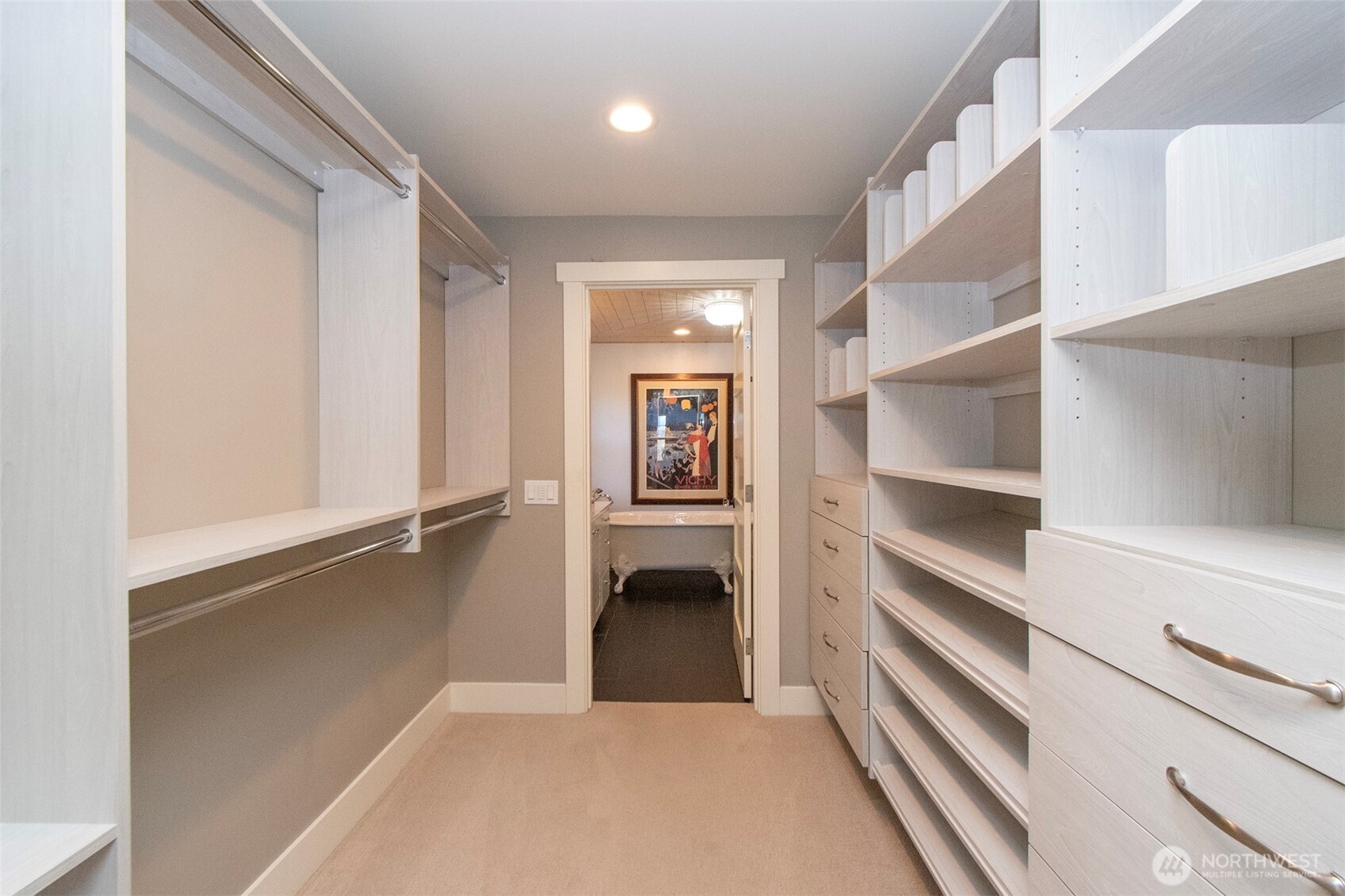 2390 Place Road , Port Angeles, WA 98363