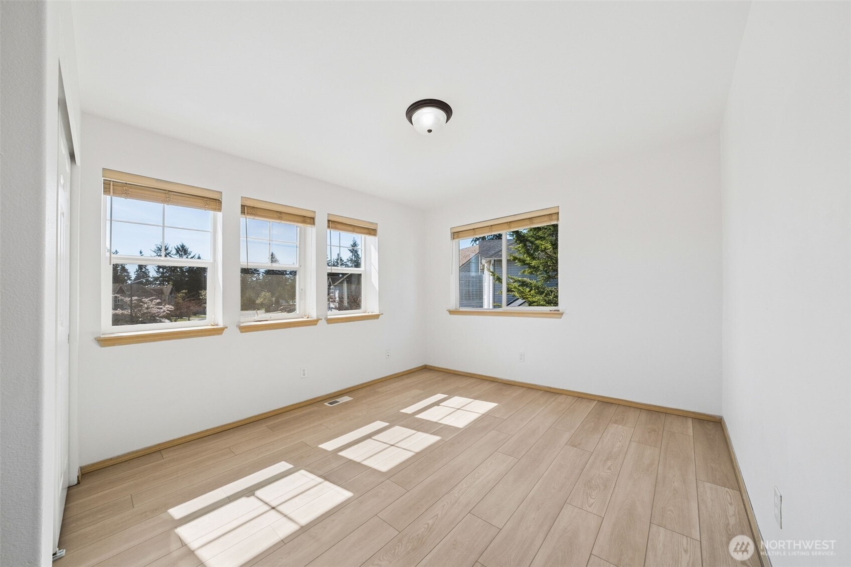 17214 24th Avenue Ct E, Tacoma, WA 98445