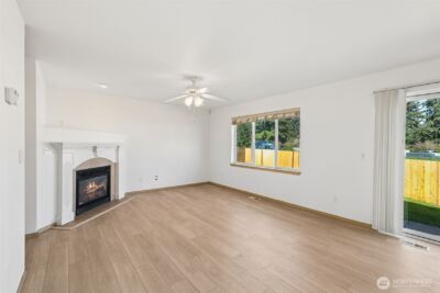 17214 24th Avenue Ct E, Tacoma, WA 98445 - Photo 9