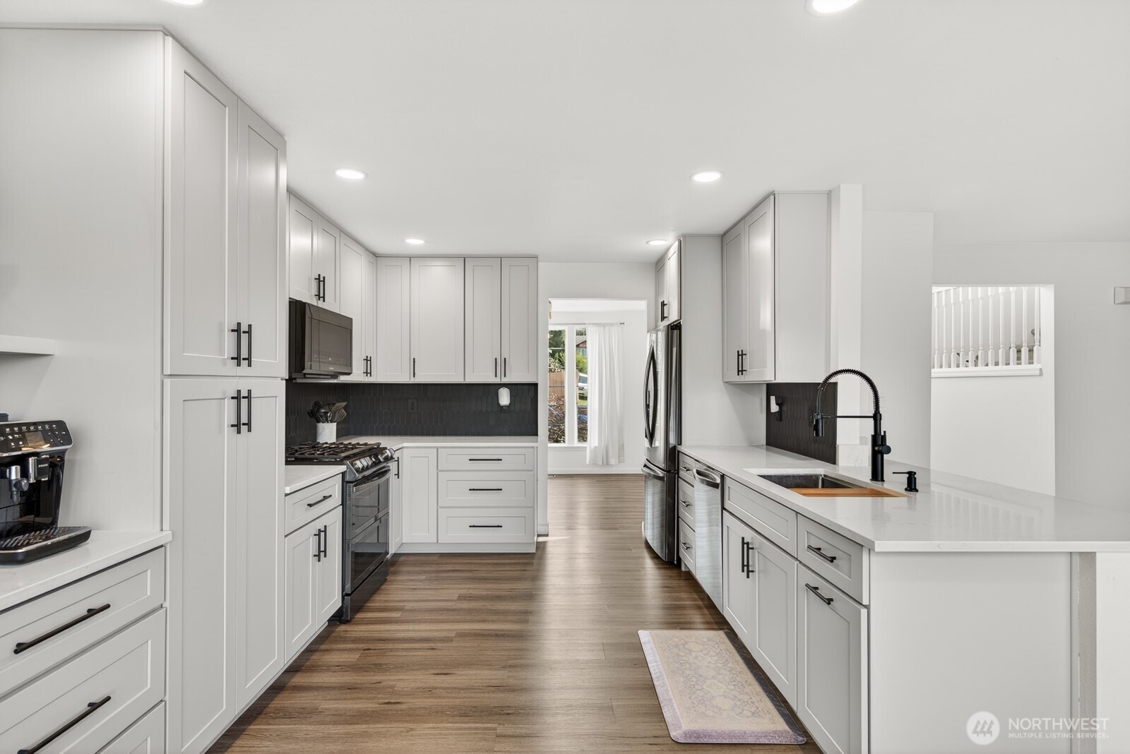 6218 80th Avenue NE, Marysville, WA 98270-8515