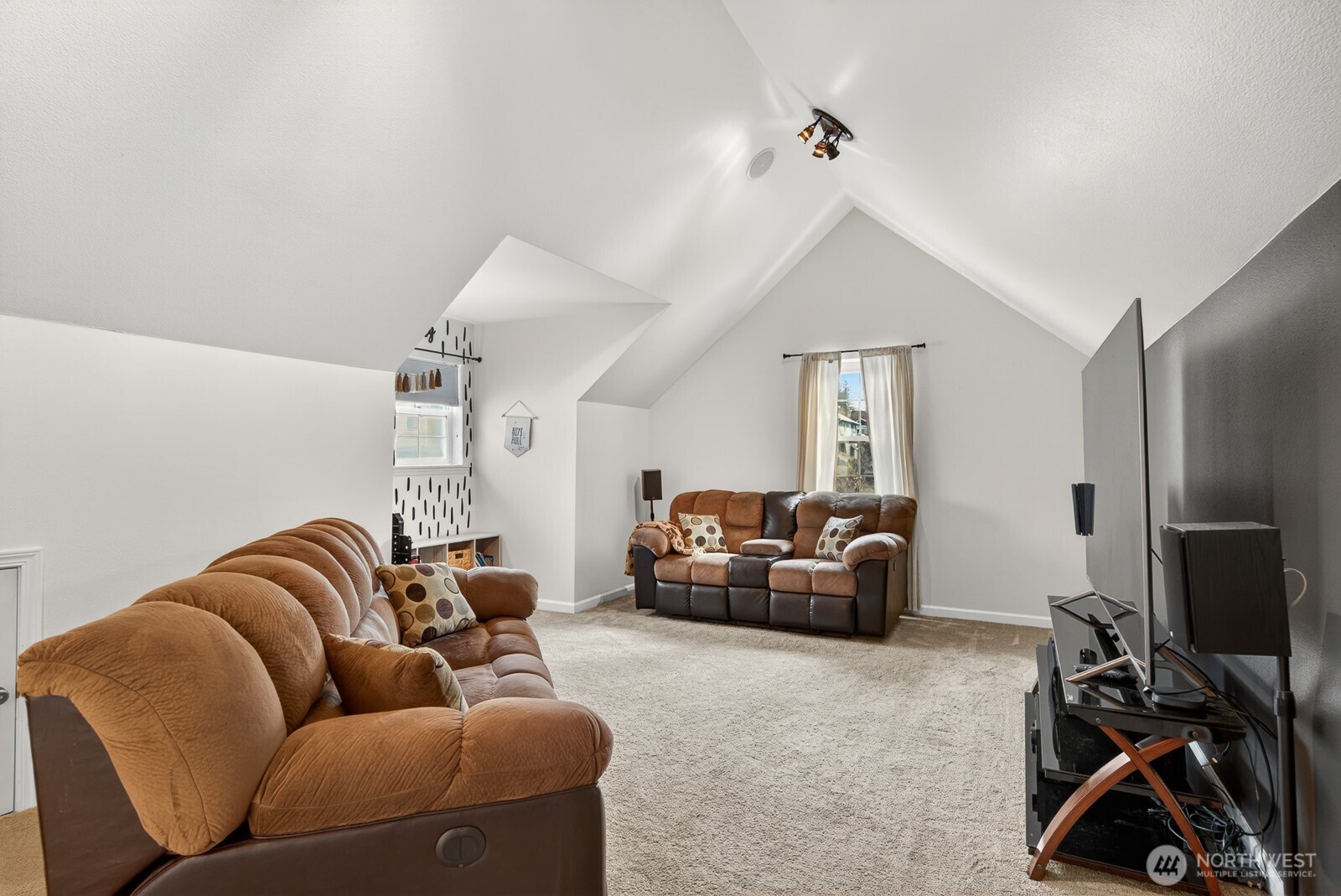 6218 80th Avenue NE, Marysville, WA 98270-8515