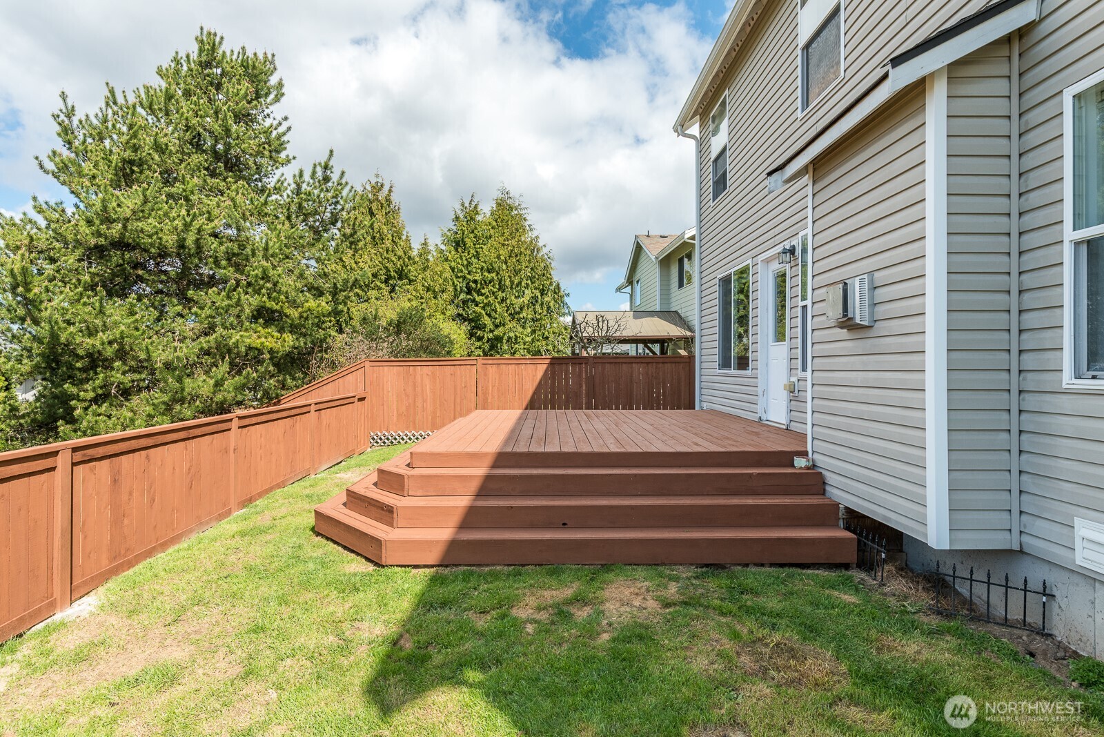 6218 80th Avenue NE, Marysville, WA 98270-8515