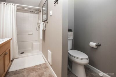 1600 121st Street SE #B102, Everett, WA 98208 - Photo 23