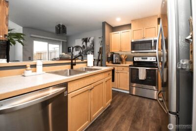 1600 121st Street SE #B102, Everett, WA 98208 - Photo 4