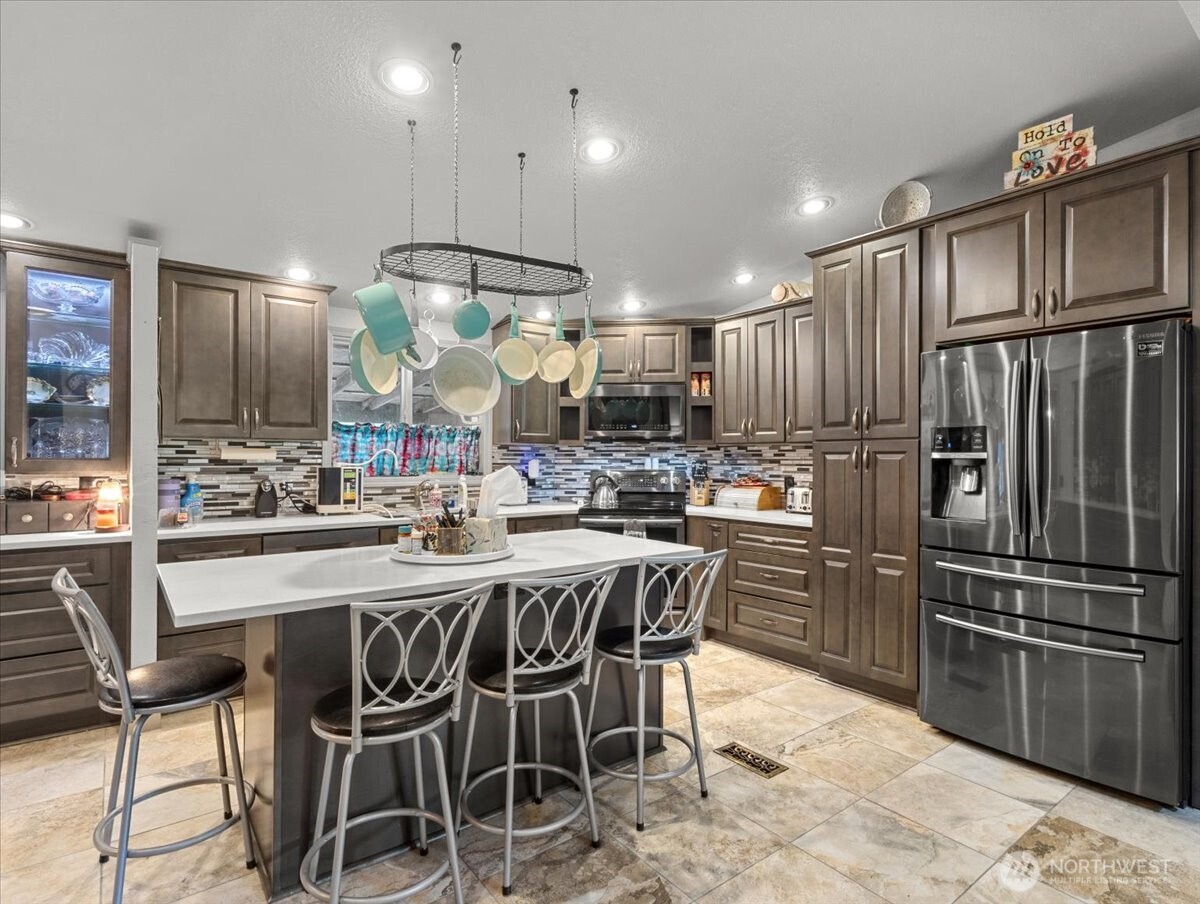 147 Carlon Loop , Longview, WA 98632