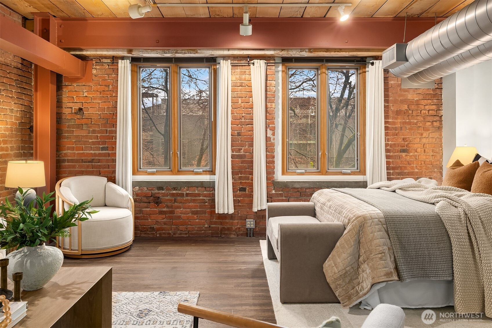 1507 Western Avenue #R201, Seattle, WA 98101