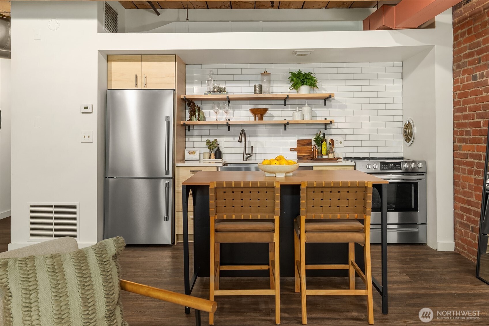 1507 Western Avenue #R201, Seattle, WA 98101