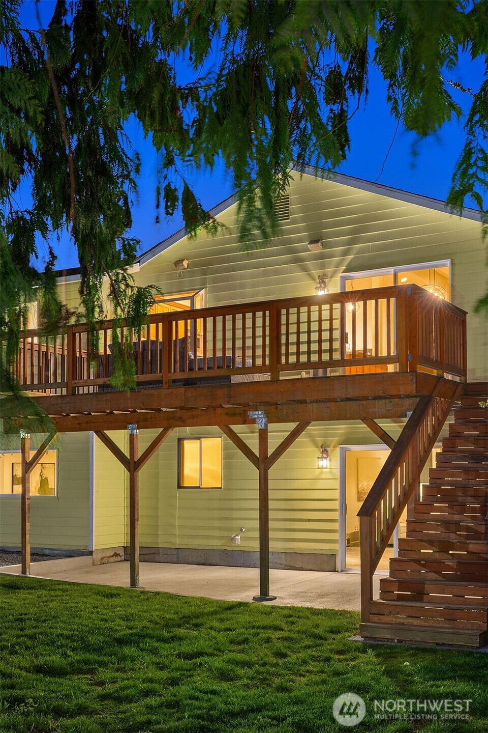 14410 48th Place W, Edmonds, WA 98026-3902