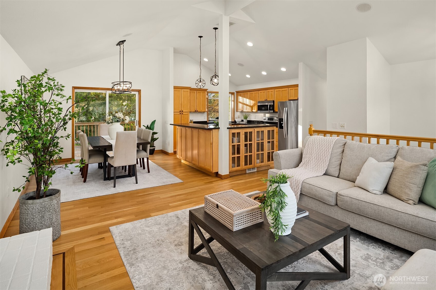 14410 48th Place W, Edmonds, WA 98026-3902