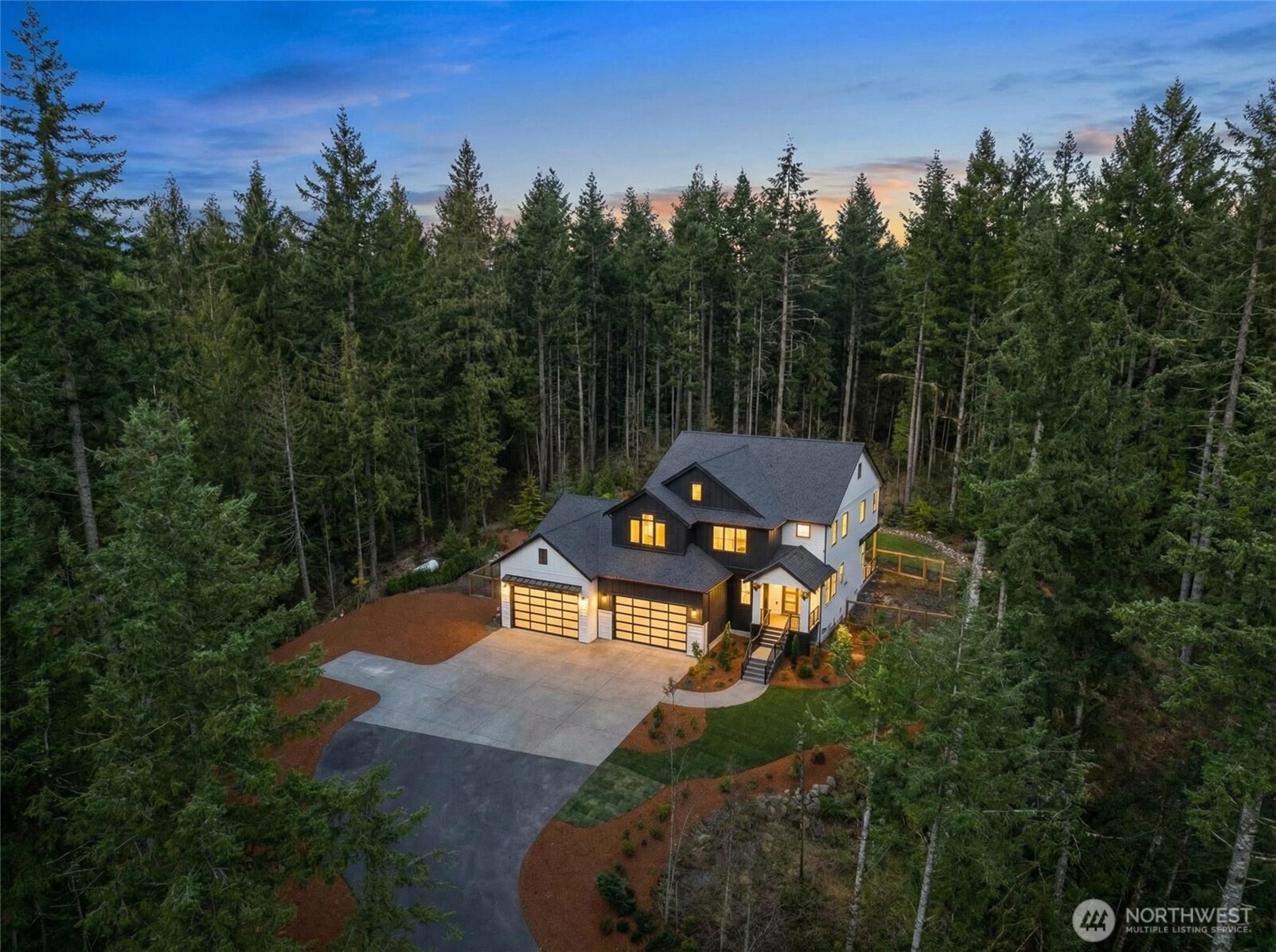 29816 SE Lake Retreat North Drive , Ravensdale, WA 98051