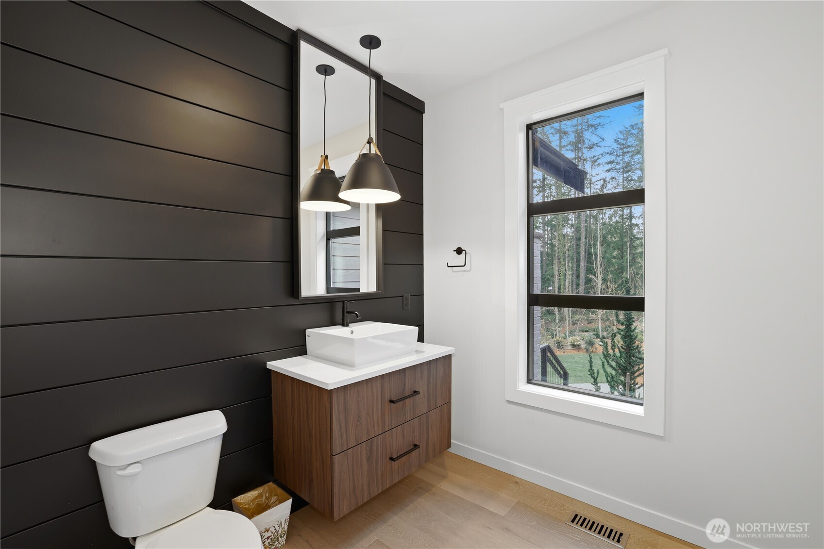 29816 SE Lake Retreat North Drive , Ravensdale, WA 98051