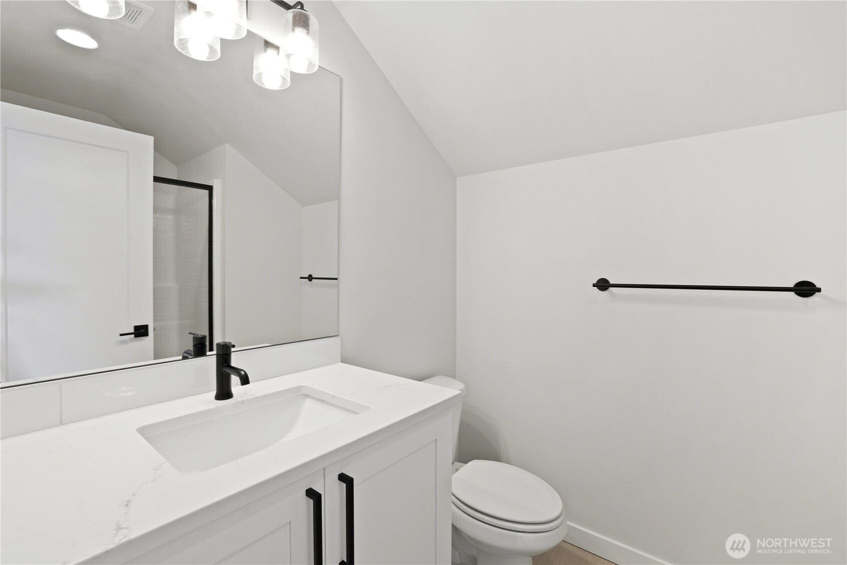 29816 SE Lake Retreat North Drive , Ravensdale, WA 98051