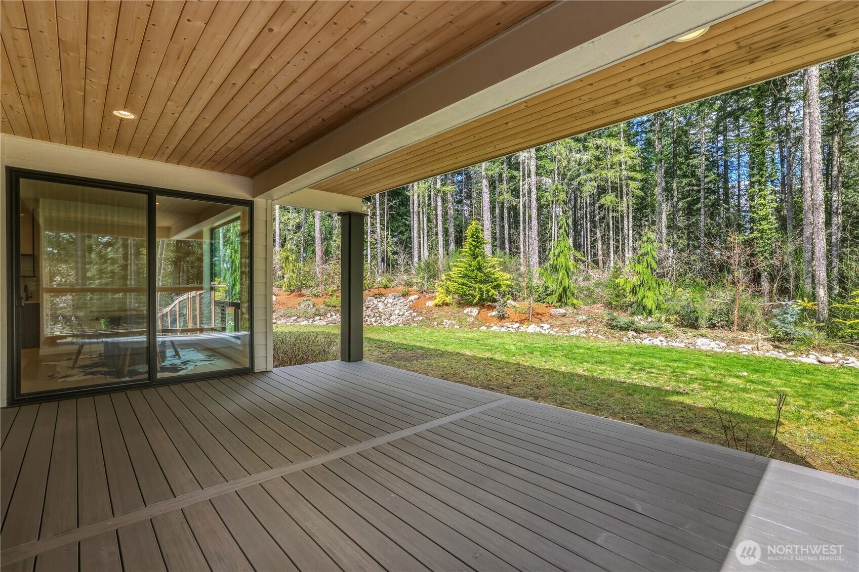 29816 SE Lake Retreat North Drive , Ravensdale, WA 98051