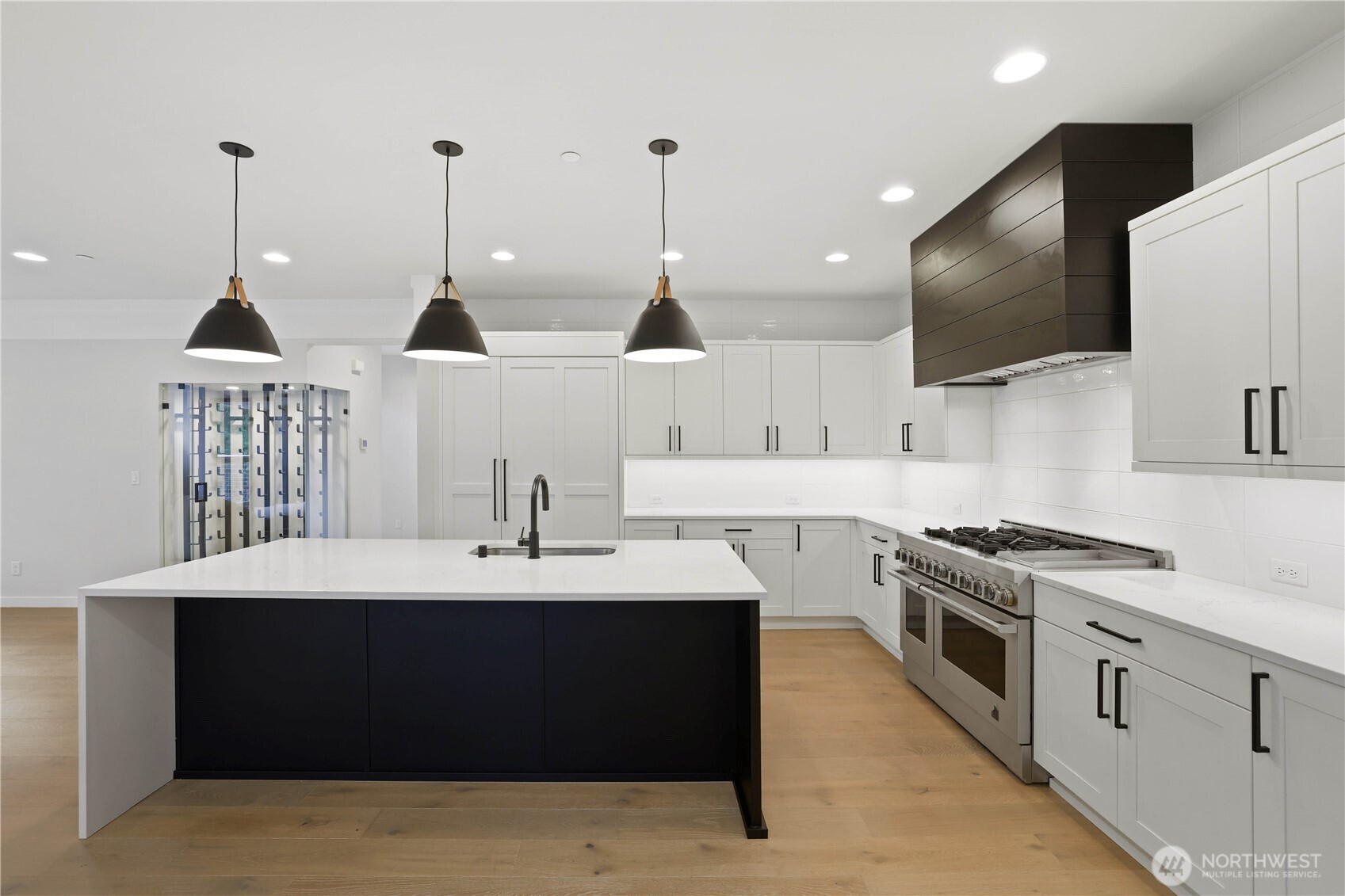 29816 SE Lake Retreat North Drive , Ravensdale, WA 98051