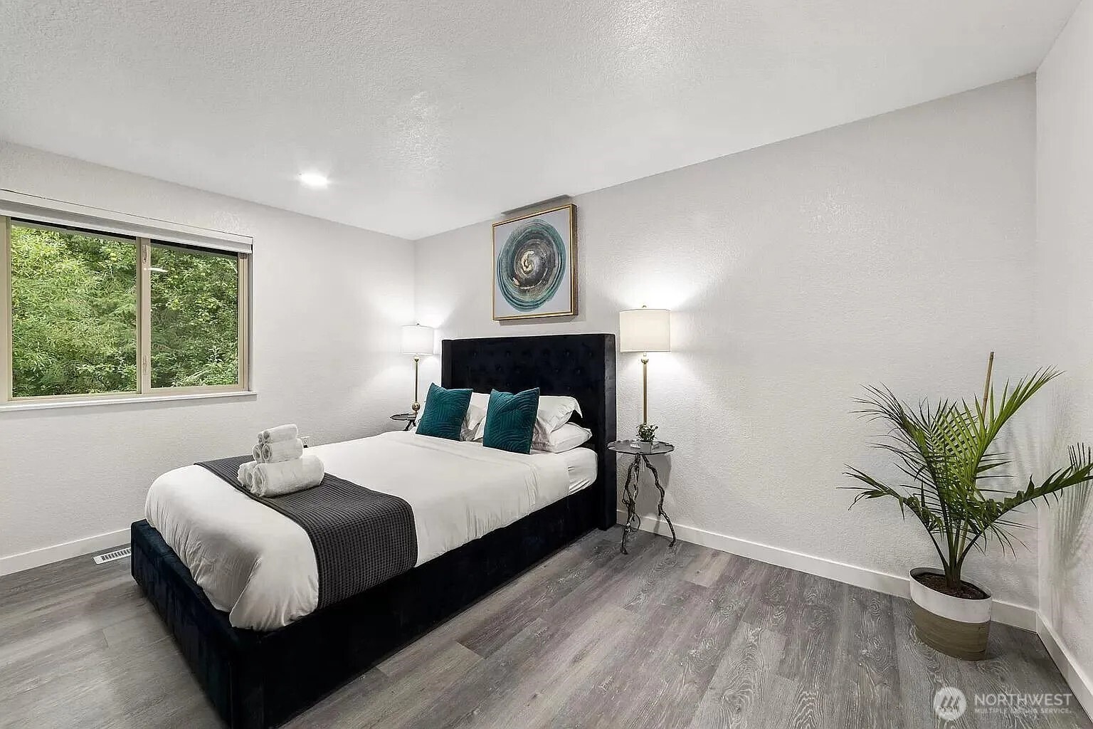 13417 110th Place NE, Kirkland, WA 98034
