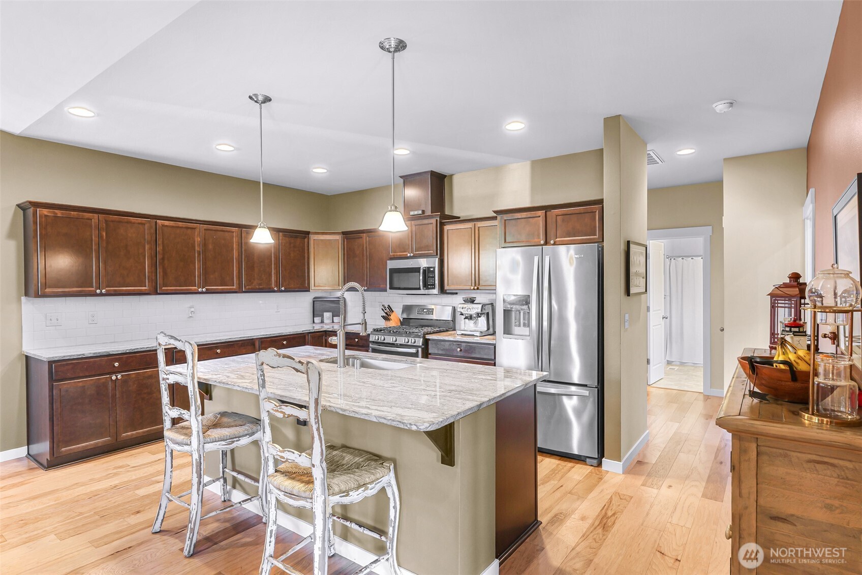 18426 State Route 9 , Mount Vernon, WA 98274