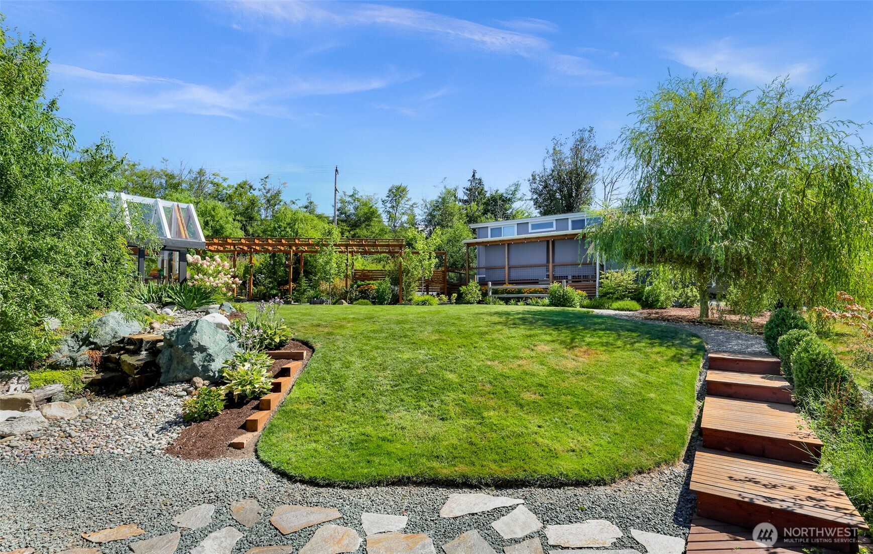 18426 State Route 9 , Mount Vernon, WA 98274