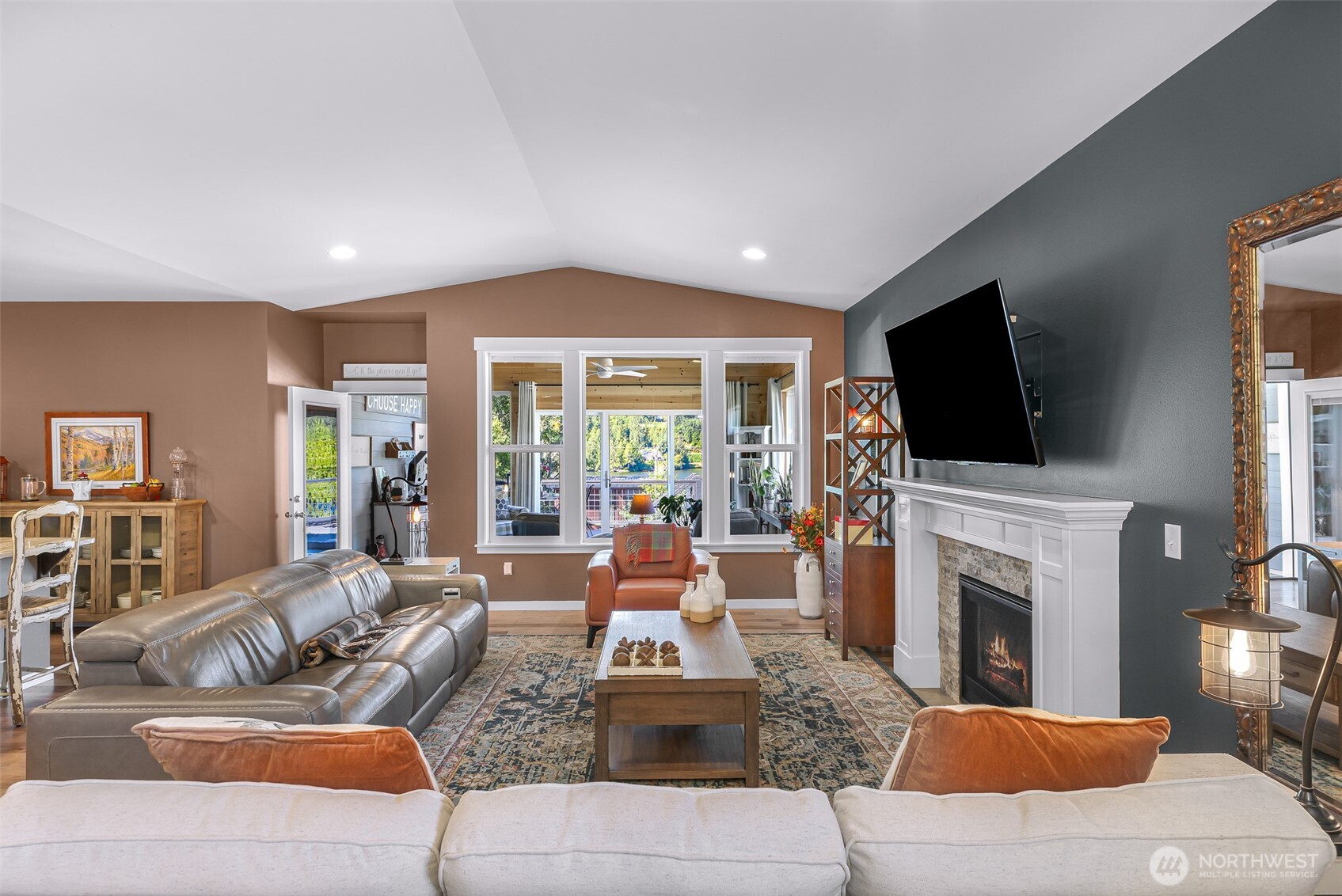 18426 State Route 9 , Mount Vernon, WA 98274
