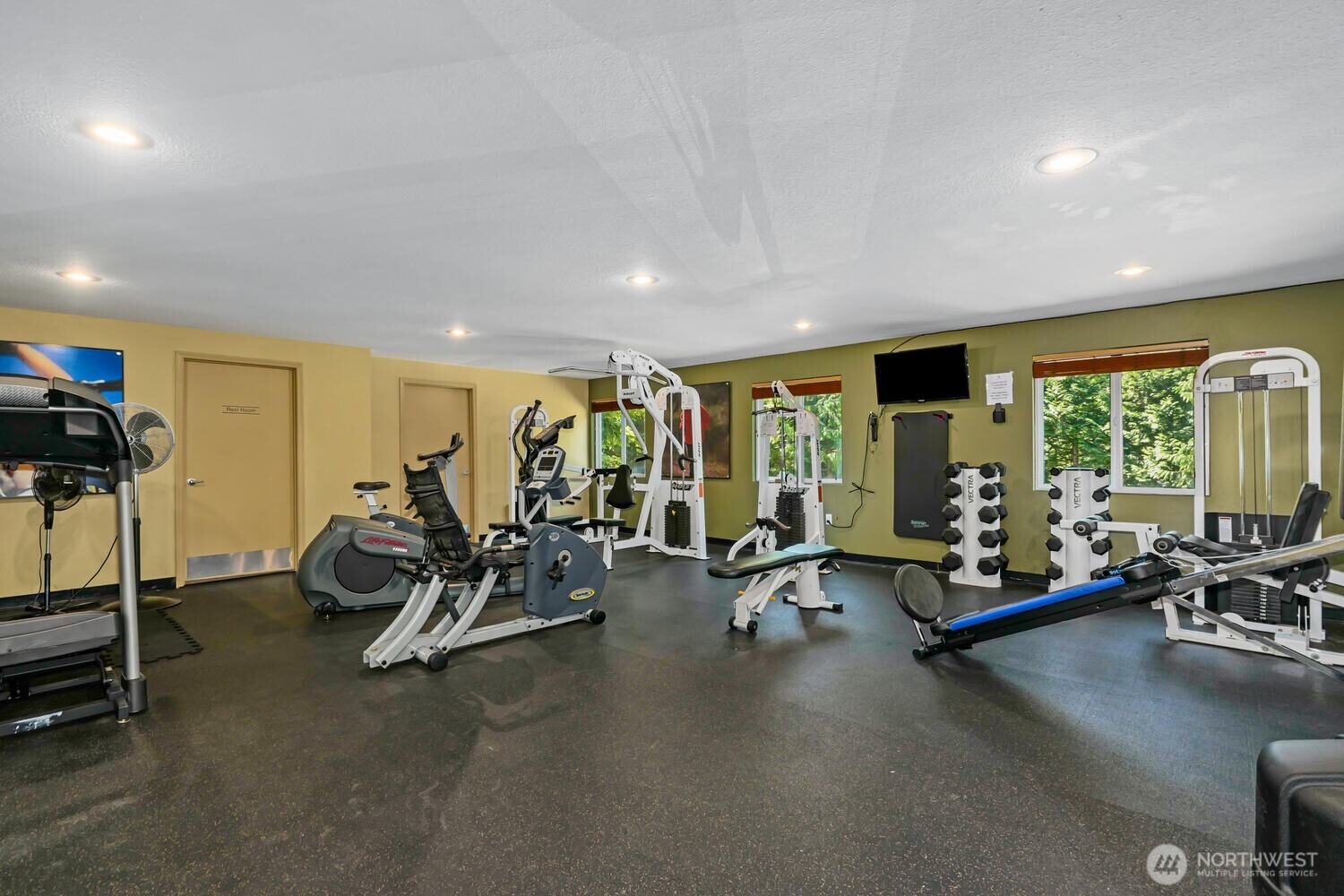 700 Front Street S #E 103, Issaquah, WA 98027-8342