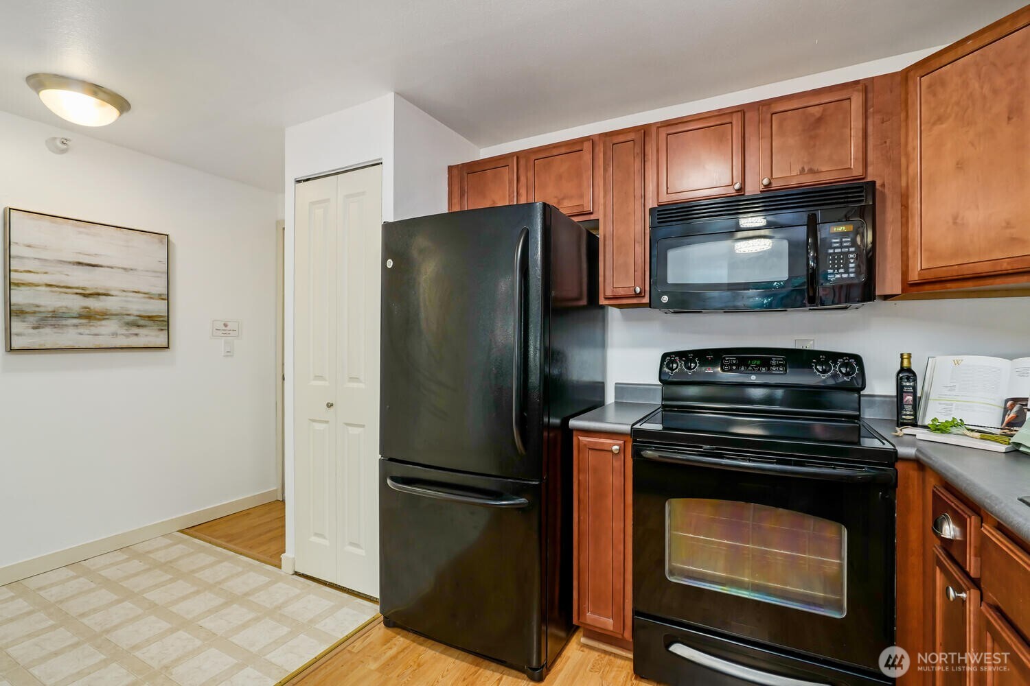 700 Front Street S #E 103, Issaquah, WA 98027-8342