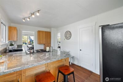 1114 S Anderson Street , Tacoma, WA 98405 - Photo 12