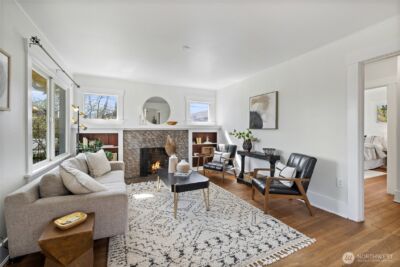 1114 S Anderson Street , Tacoma, WA 98405 - Photo 2