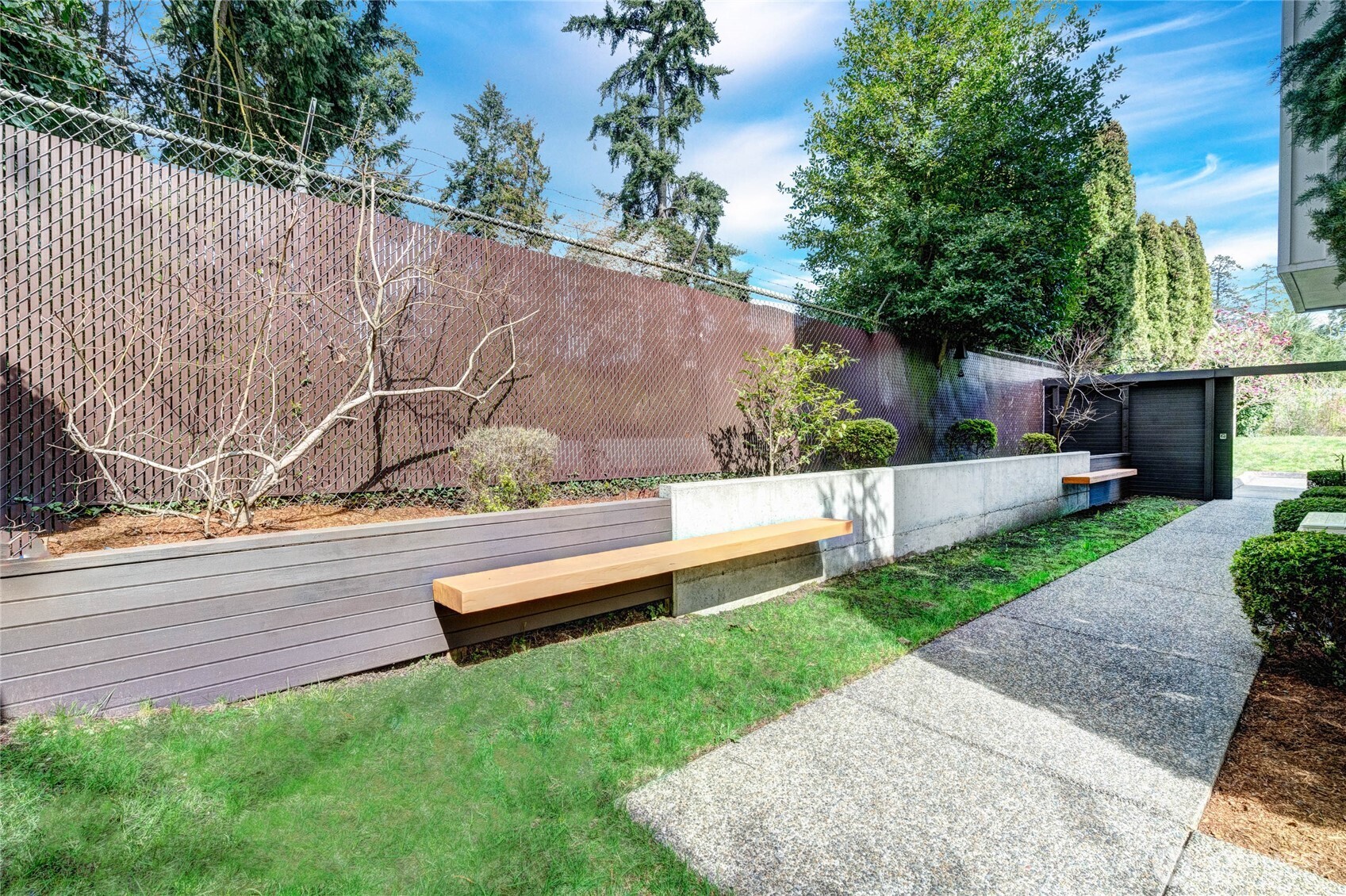 738 N 185th Street , Shoreline, WA 98133-3902
