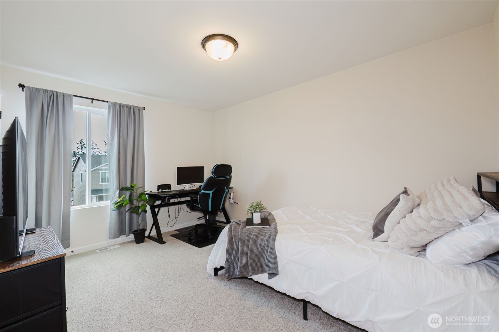 10353 Balto Road NW, Bremerton, WA 98311