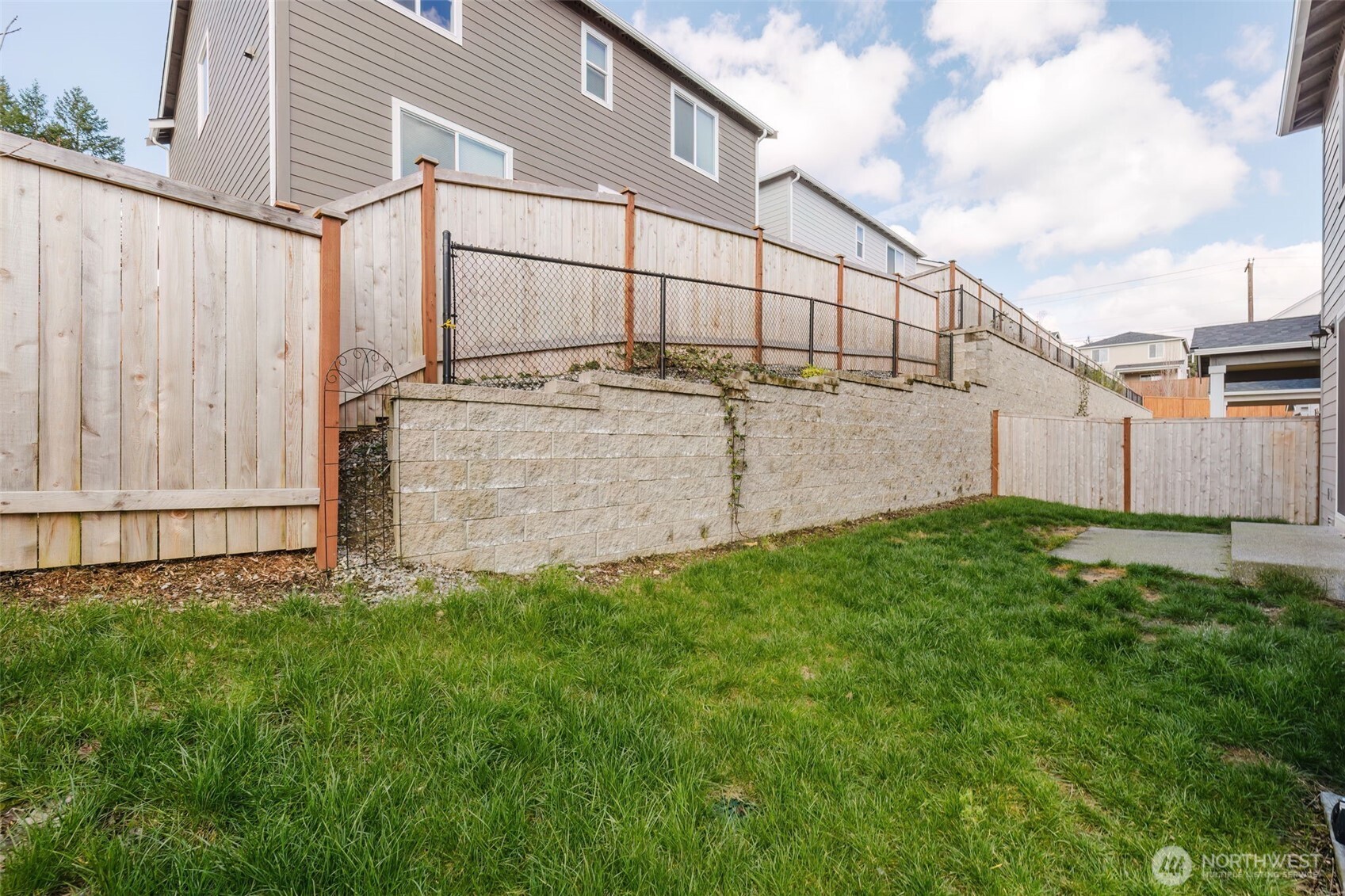 10353 Balto Road NW, Bremerton, WA 98311