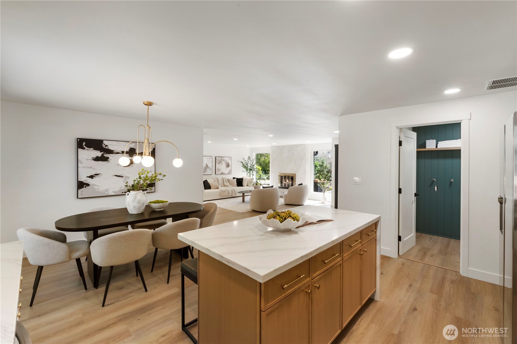 6918 Topaz Drive SW, Lakewood, WA 98498