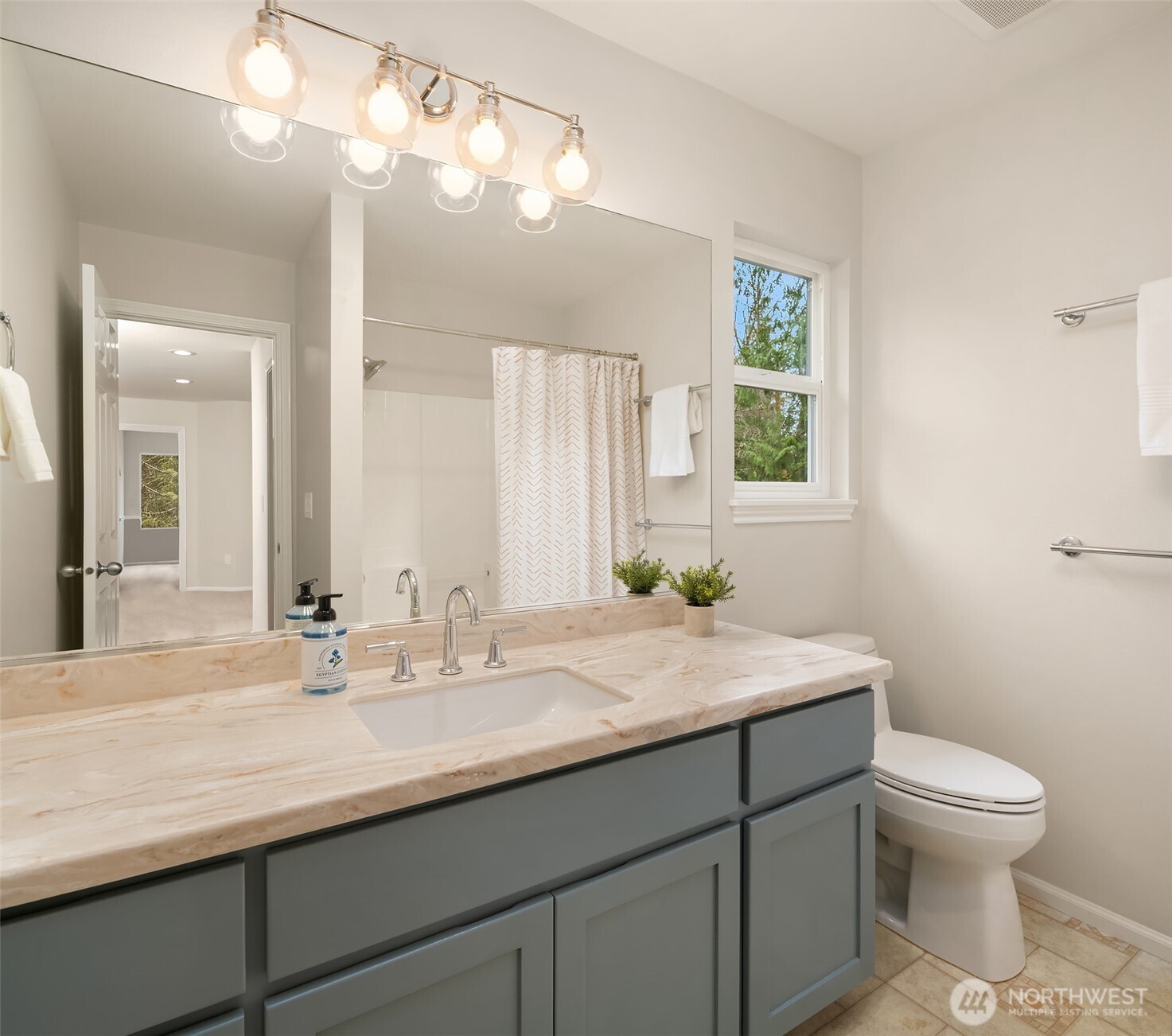 47419 SE 157th Place , North Bend, WA 98045