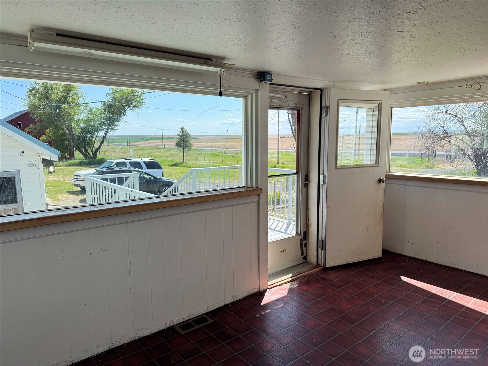39500 SR 21 N, Wilbur, WA 99185