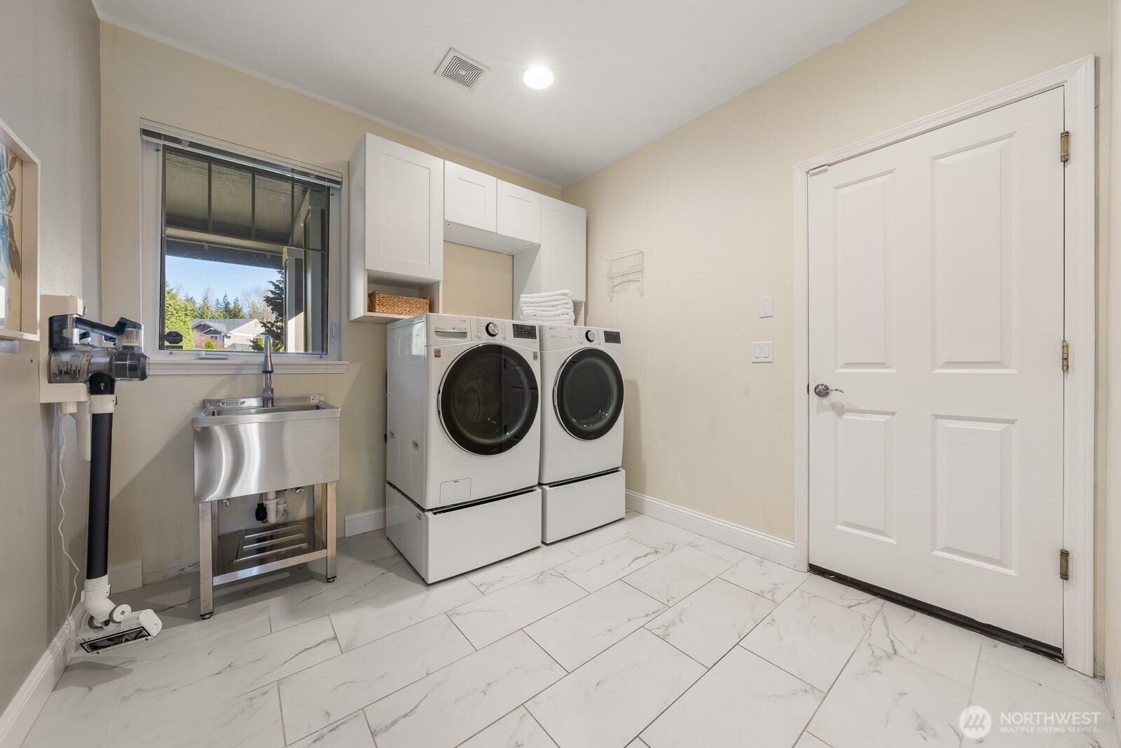 23007 NE 144th Street , Woodinville, WA 98077-5882