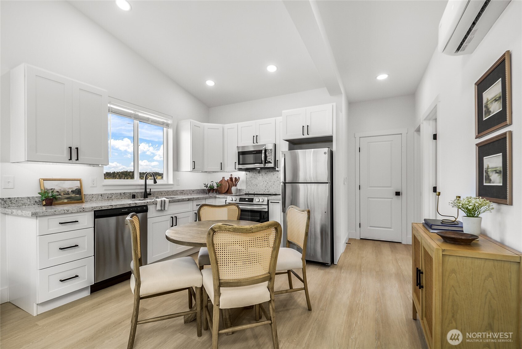 27523 102nd Avenue NW #D, Stanwood, WA 98292