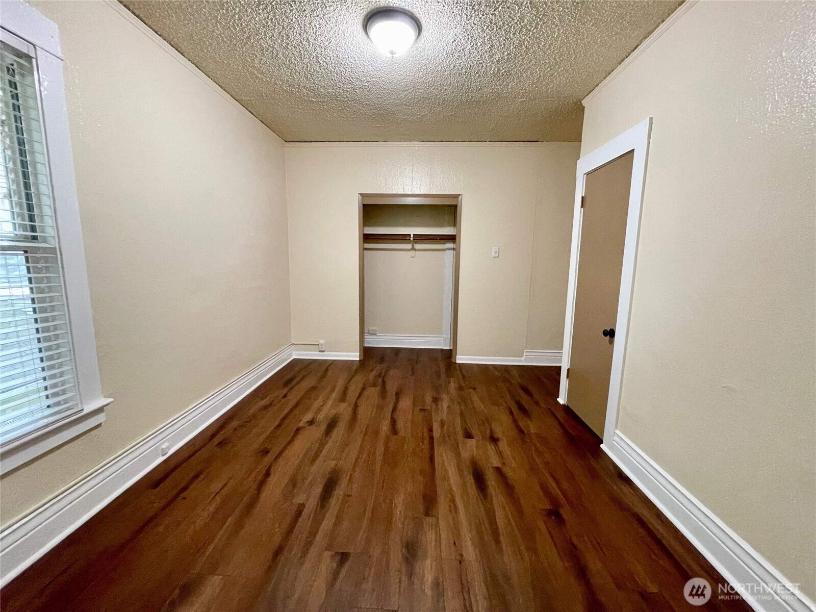 317 17th Avenue E, Seattle, WA 98112