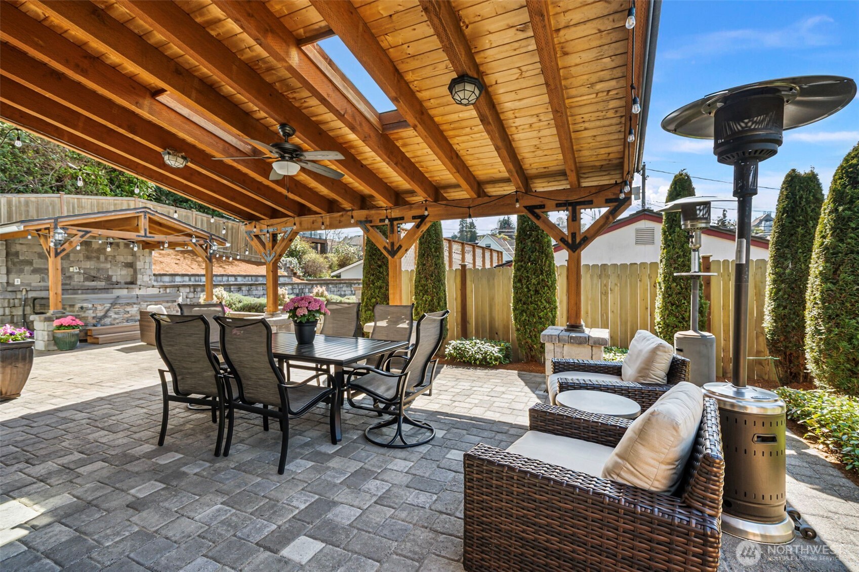 1014 N E Street , Tacoma, WA 98403