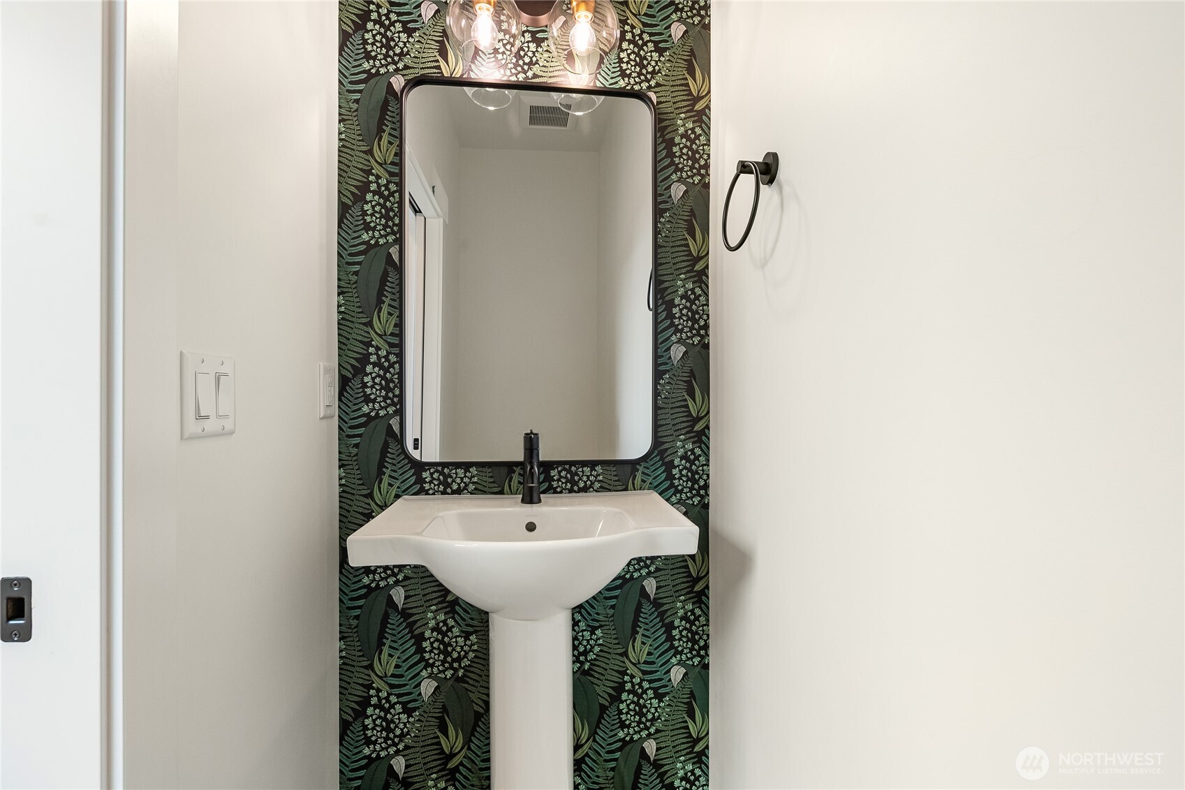 4245 Melrose Lane , Bellingham, WA 98226