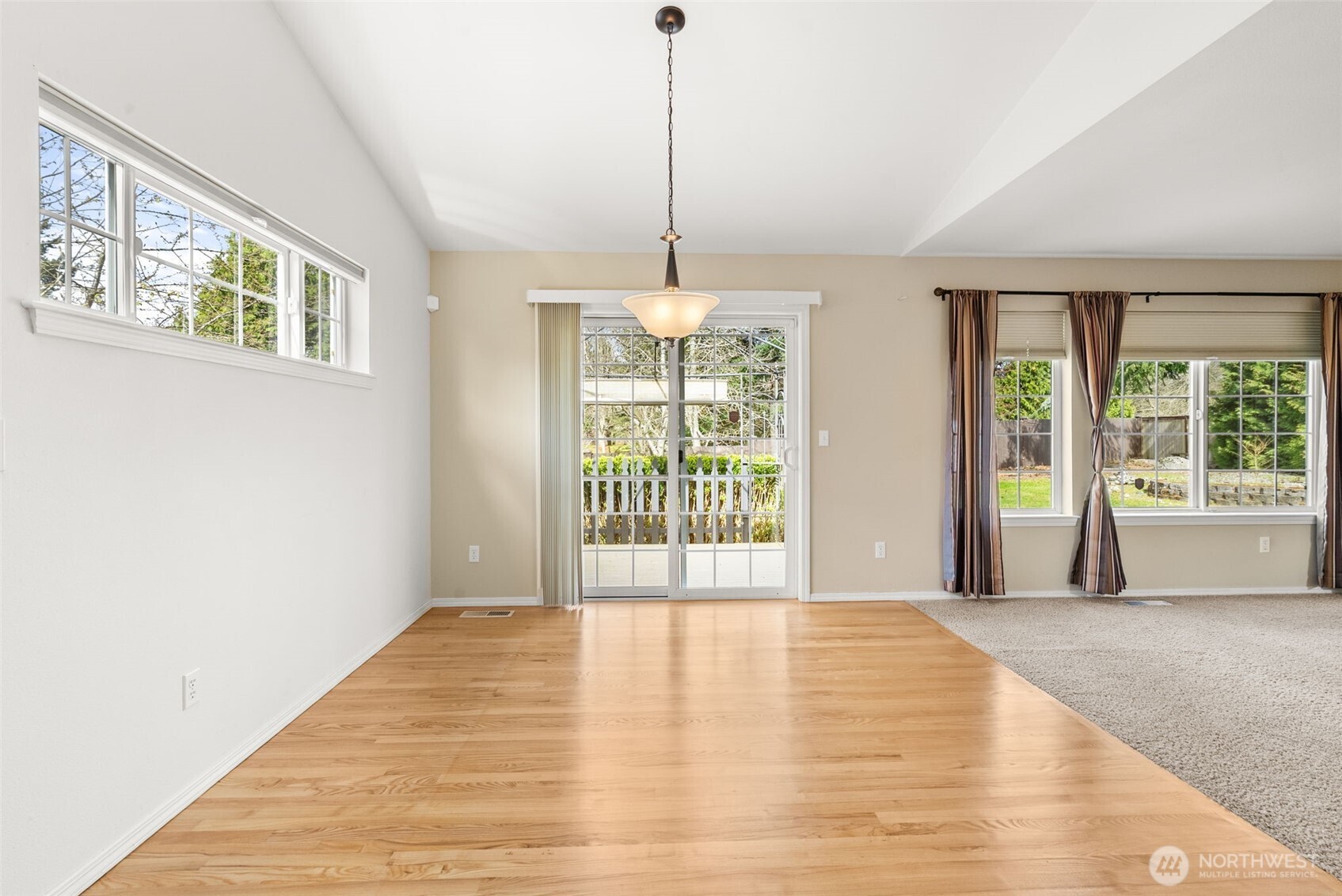 16426 135th Avenue E, Puyallup, WA 98374