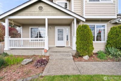 16426 135th Avenue E, Puyallup, WA 98374 - Photo 2